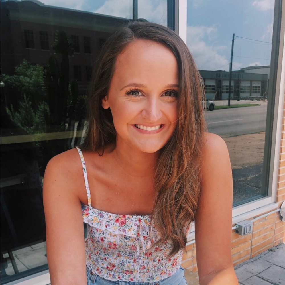 Meet your Posher, Jolie